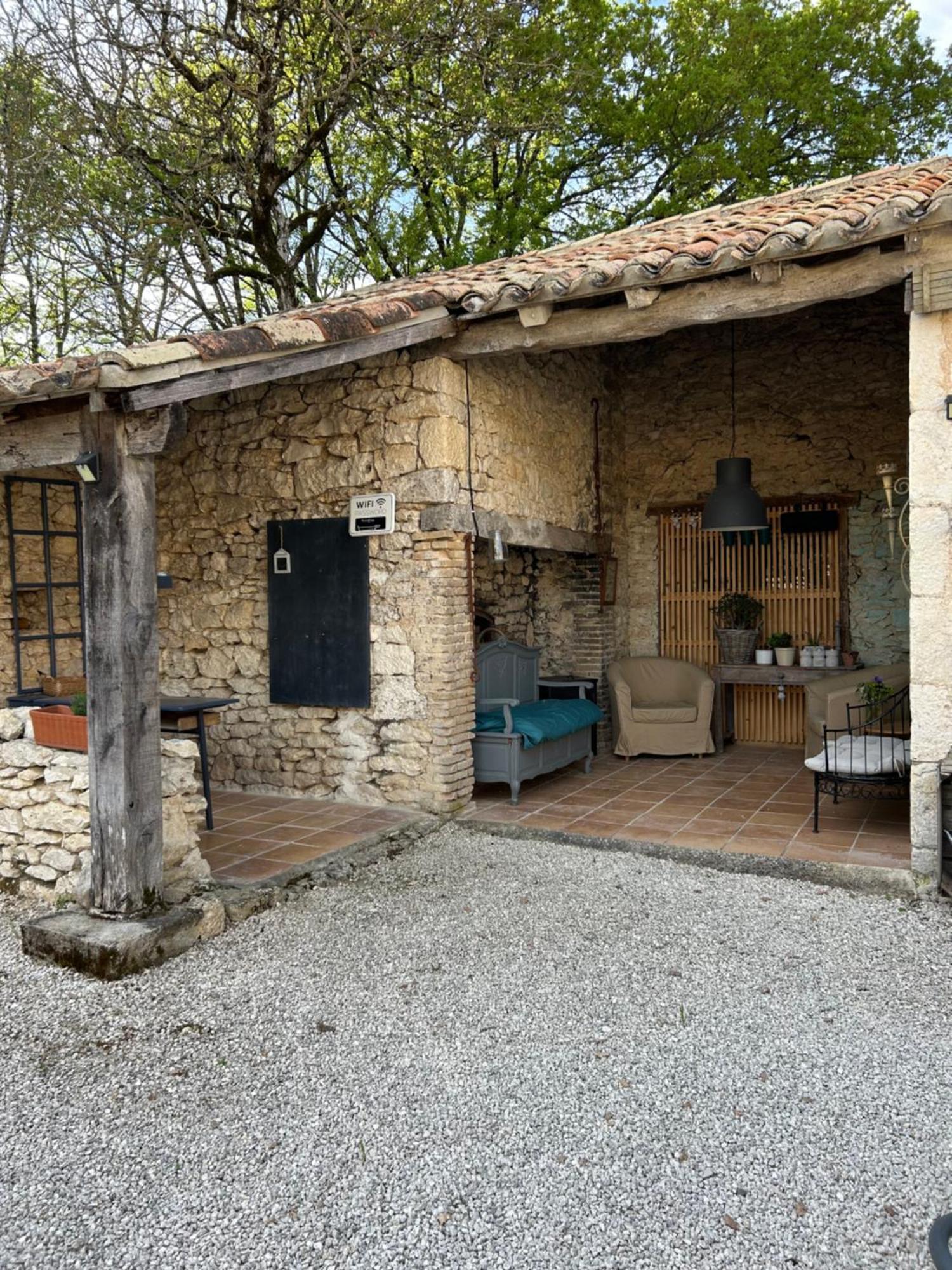 Les Fontanelles Du Quercy Blanc Villa Montcuq Kültér fotó